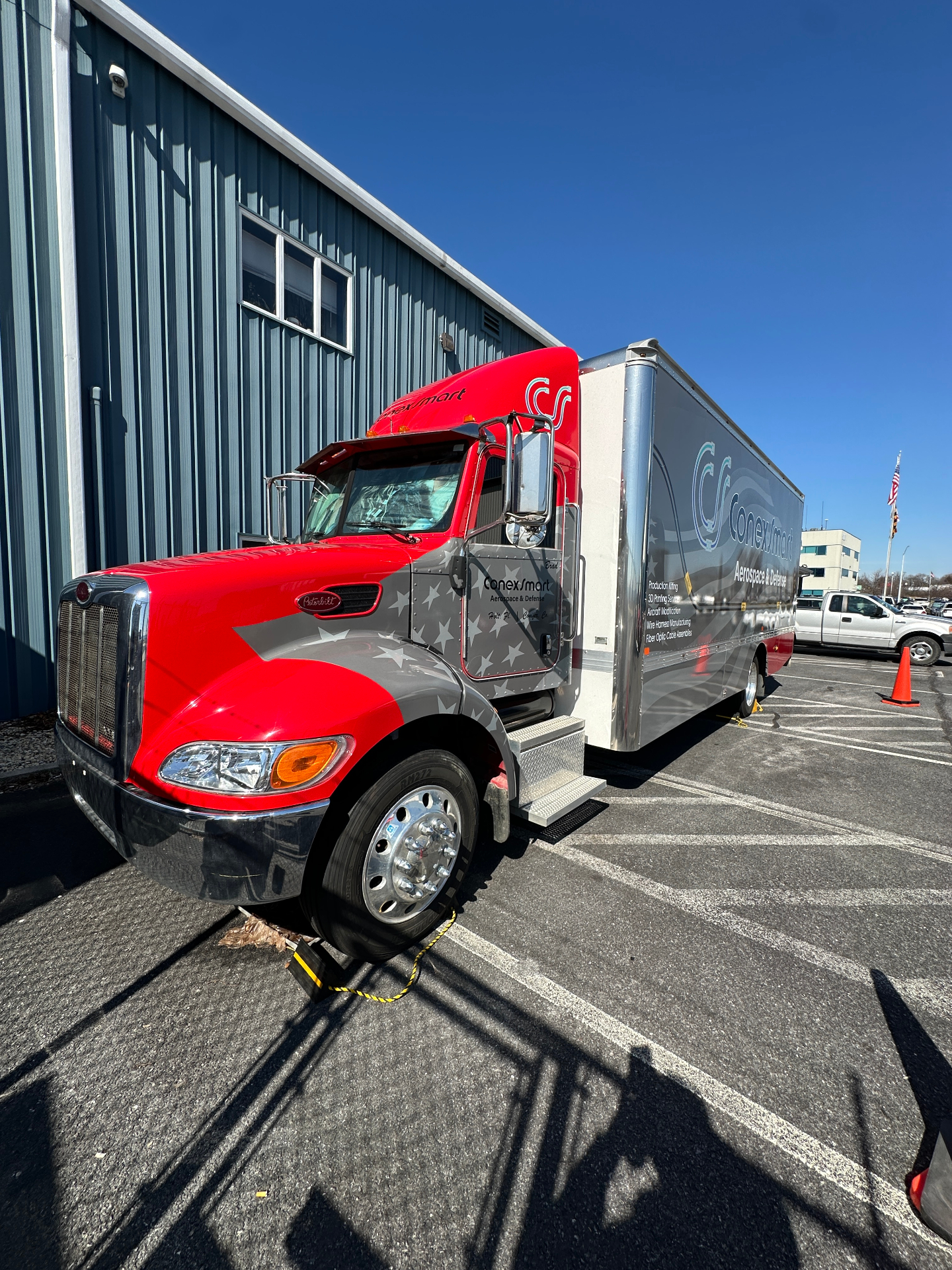 Front-side view of the RAMONA truck